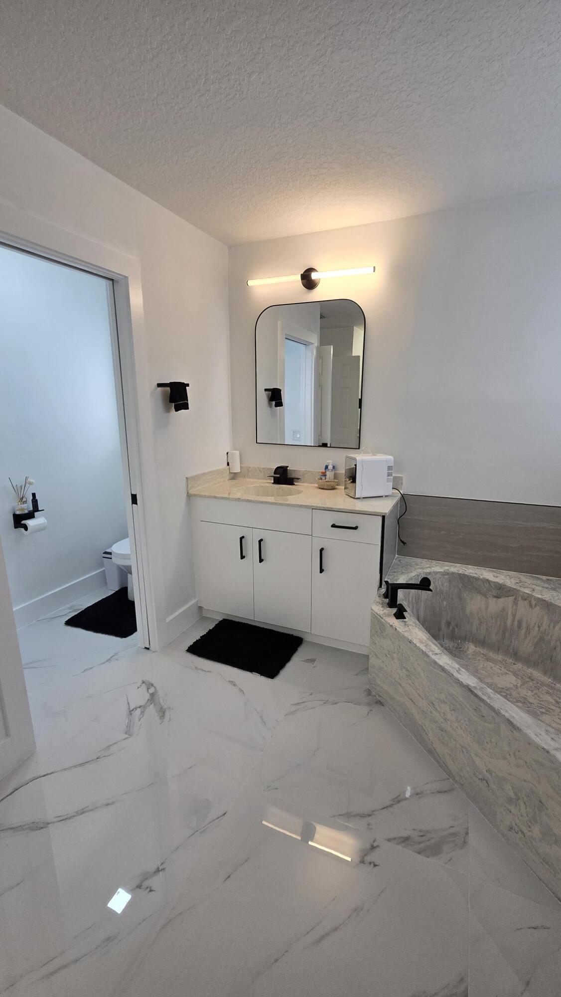 CYPRESS HEAD UNIT 1 - Residential