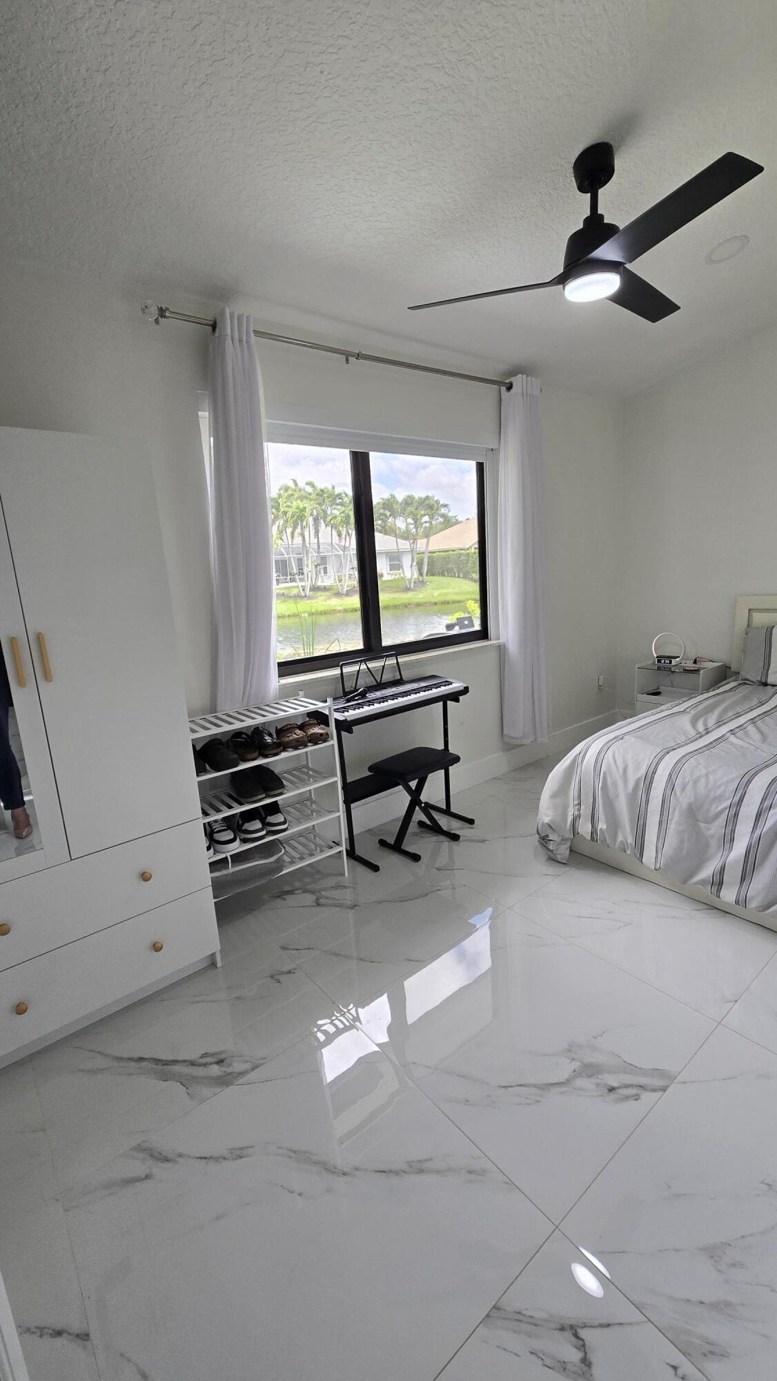 CYPRESS HEAD UNIT 1 - Residential