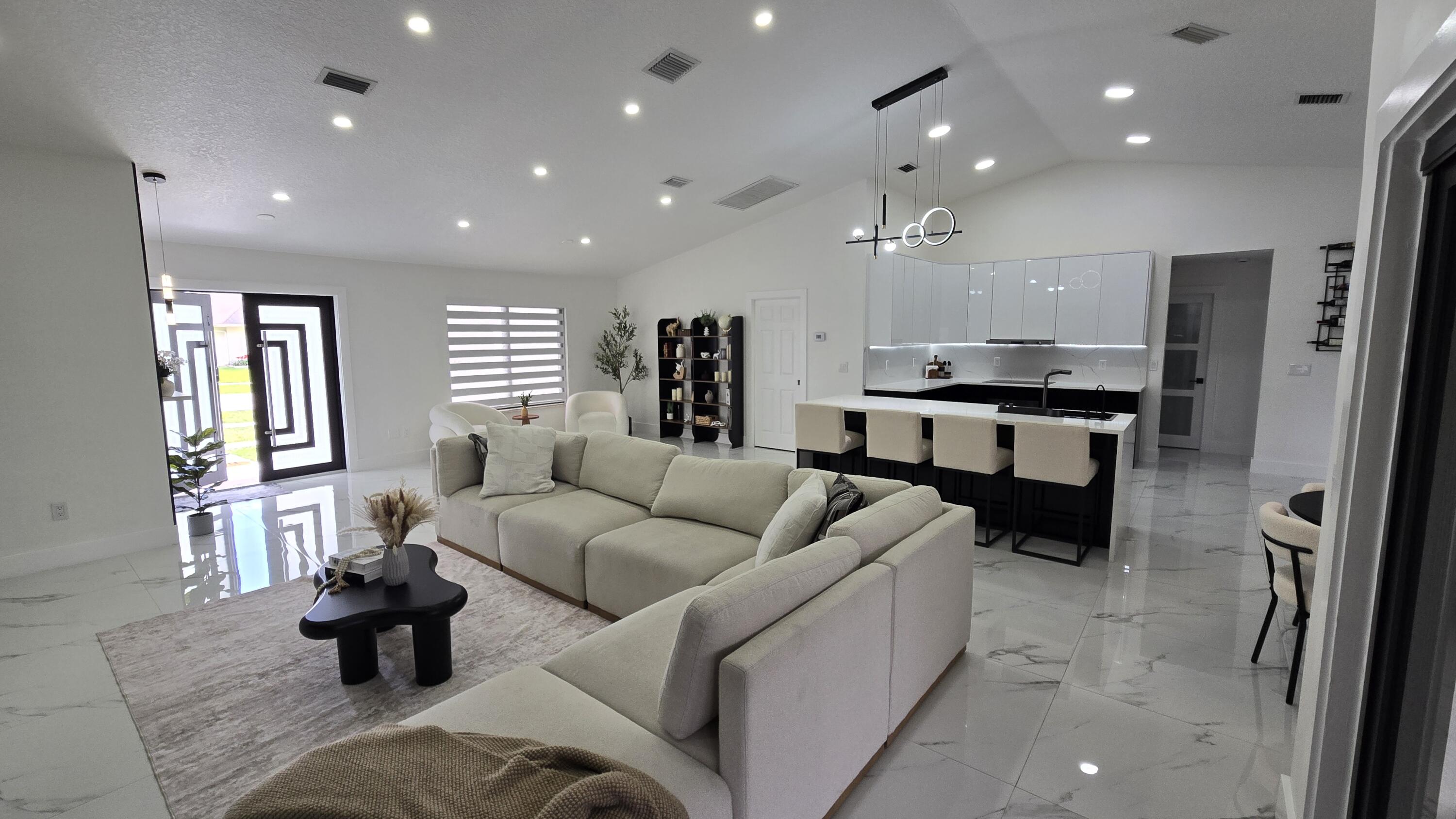 CYPRESS HEAD UNIT 1 - Residential