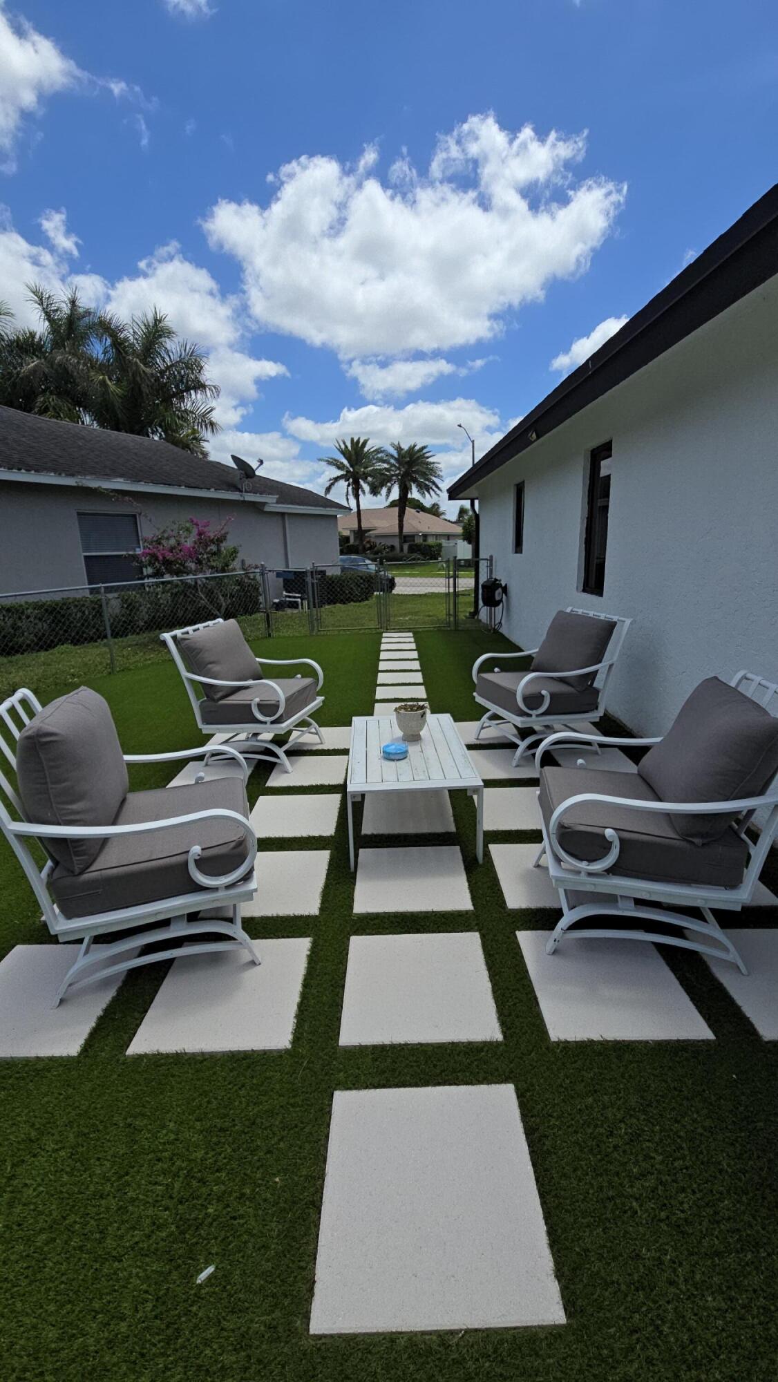 CYPRESS HEAD UNIT 1 - Residential