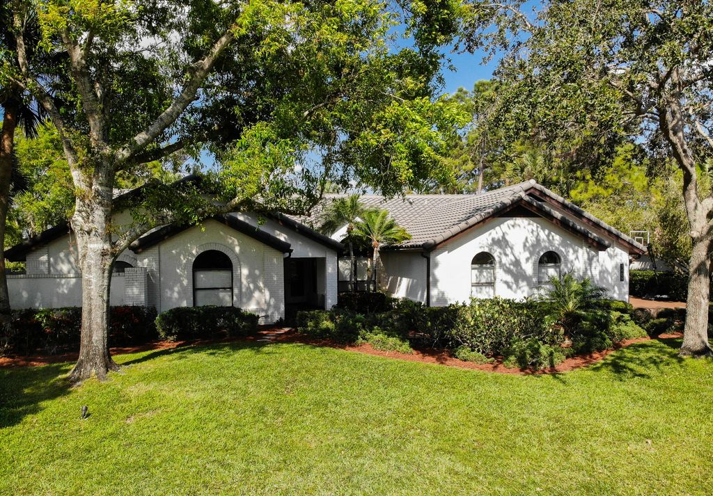 Photo of 1409 SW Osprey Cove, Port St Lucie, FL 34986 (MLS # R10882162)