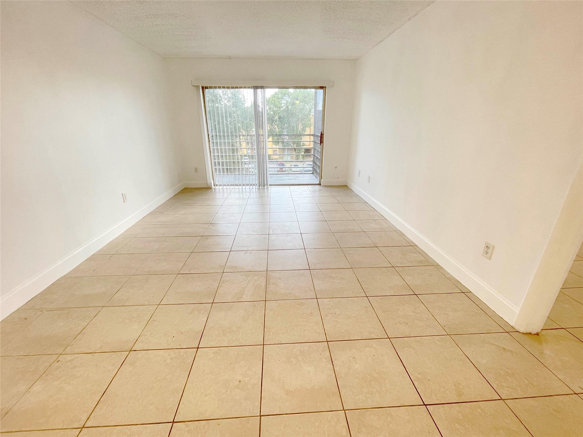 Brookfield Square Condo - Residential Lease