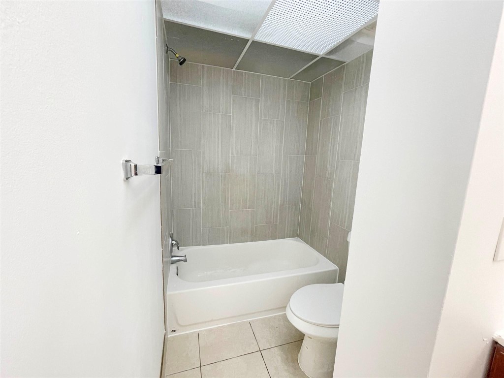 Brookfield Square Condo - Residential Lease