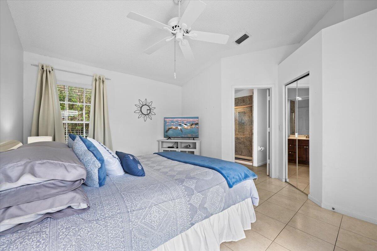 NORTH PALM BEACH HEIGHTS - Residential