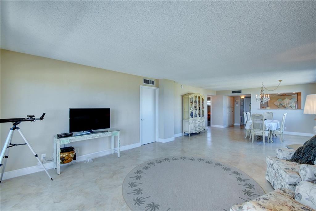 Century Plaza - Residential