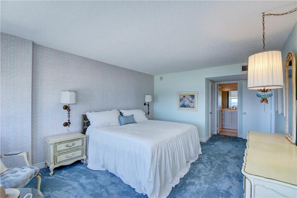 Century Plaza - Residential