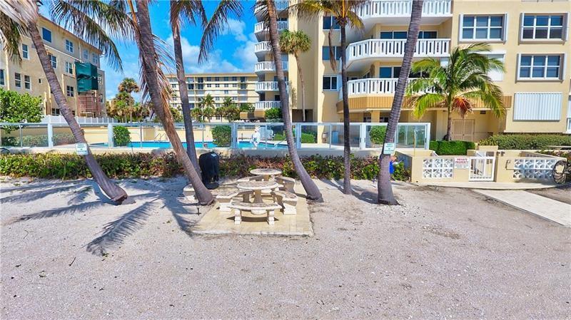 Century Plaza - Residential