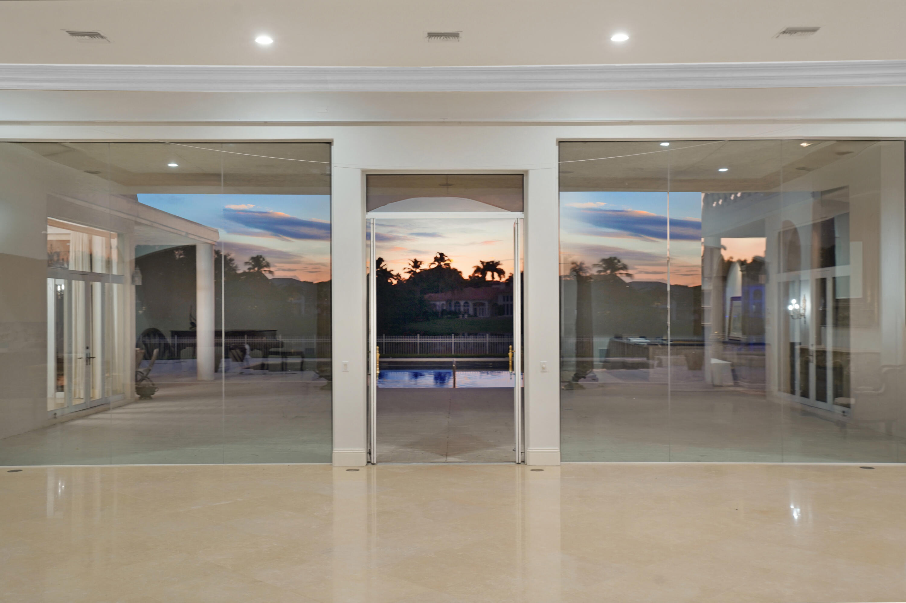 LONG LAKE ESTATES - Residential