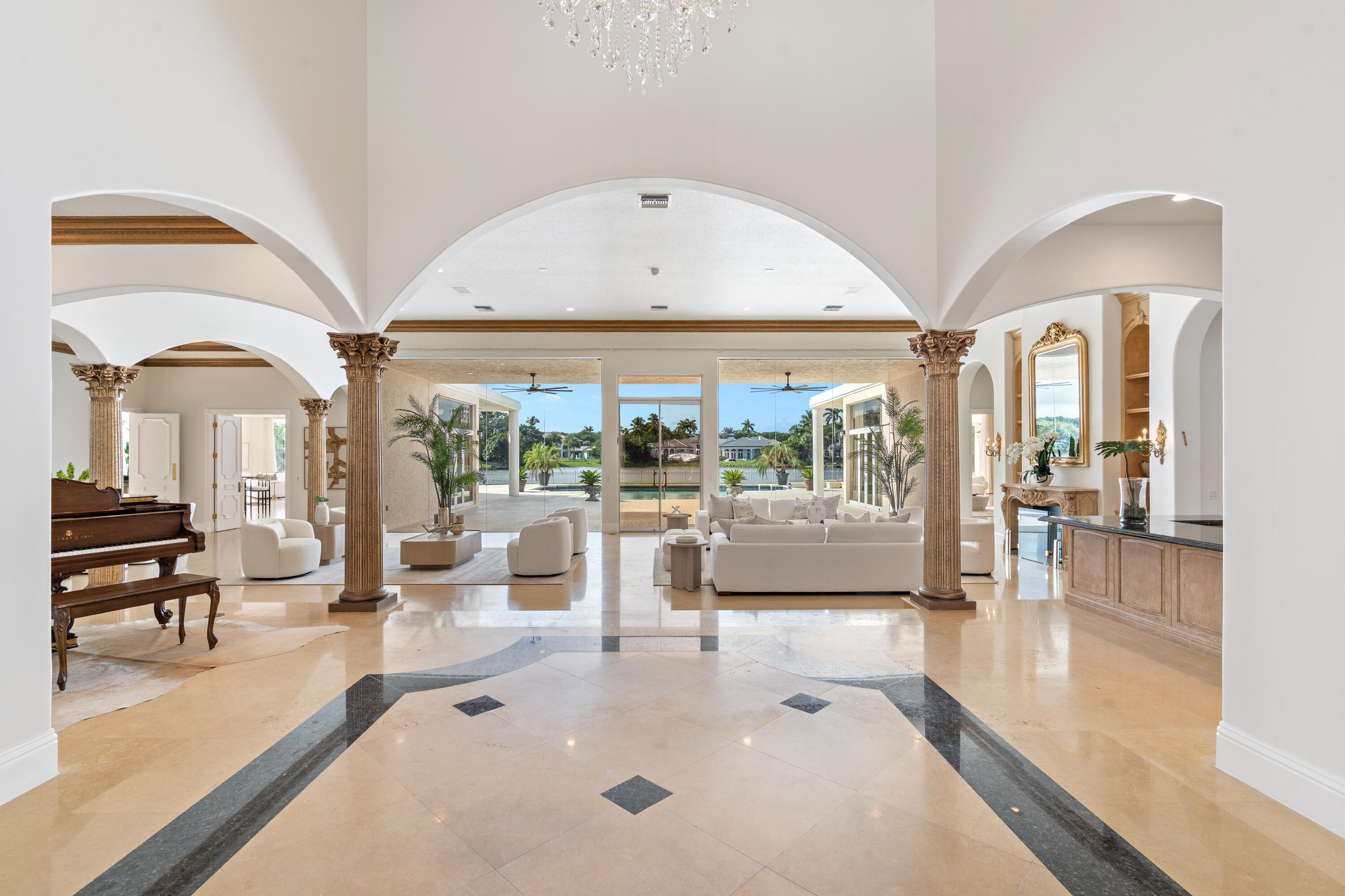 LONG LAKE ESTATES - Residential