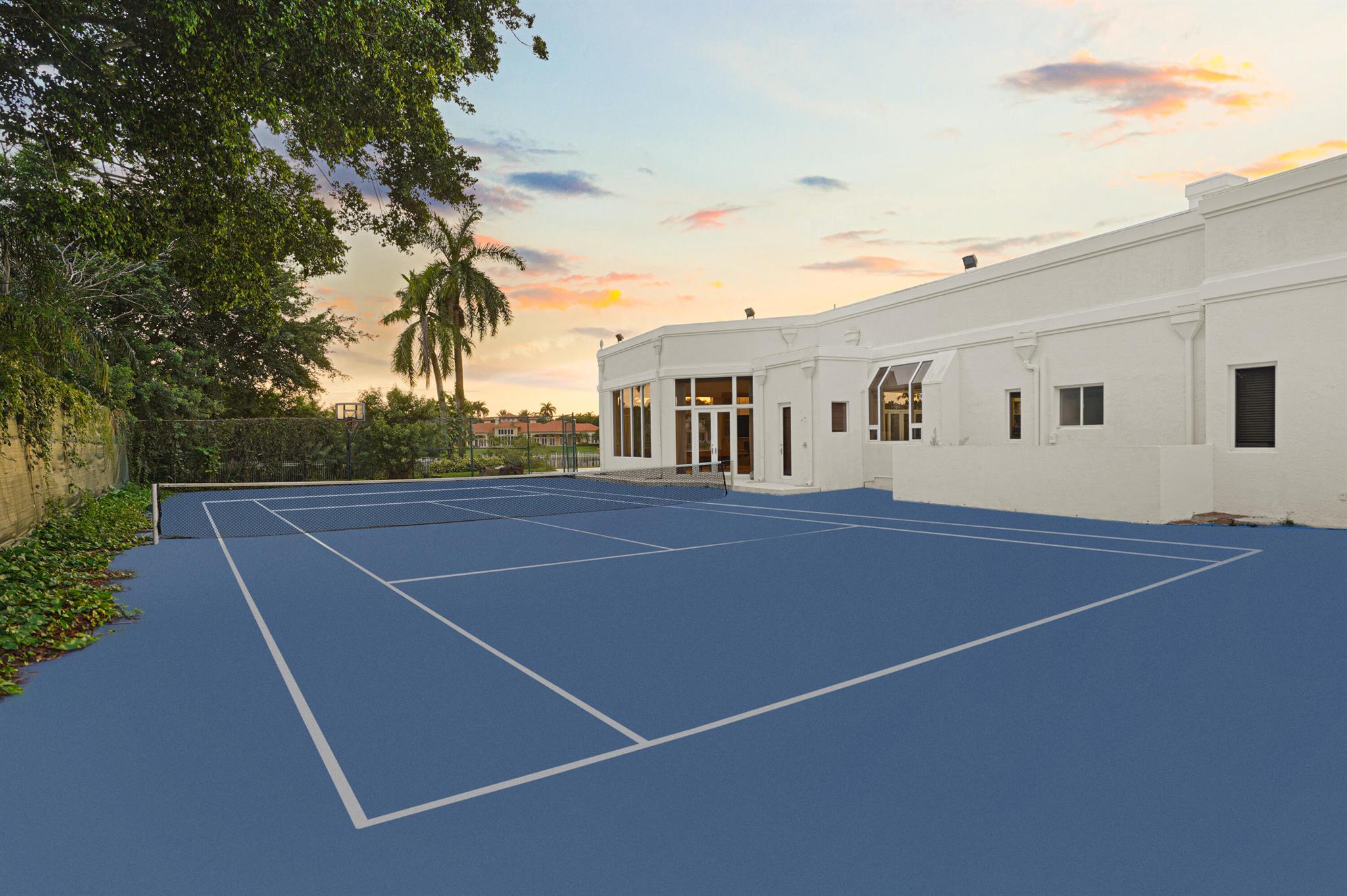 LONG LAKE ESTATES - Residential