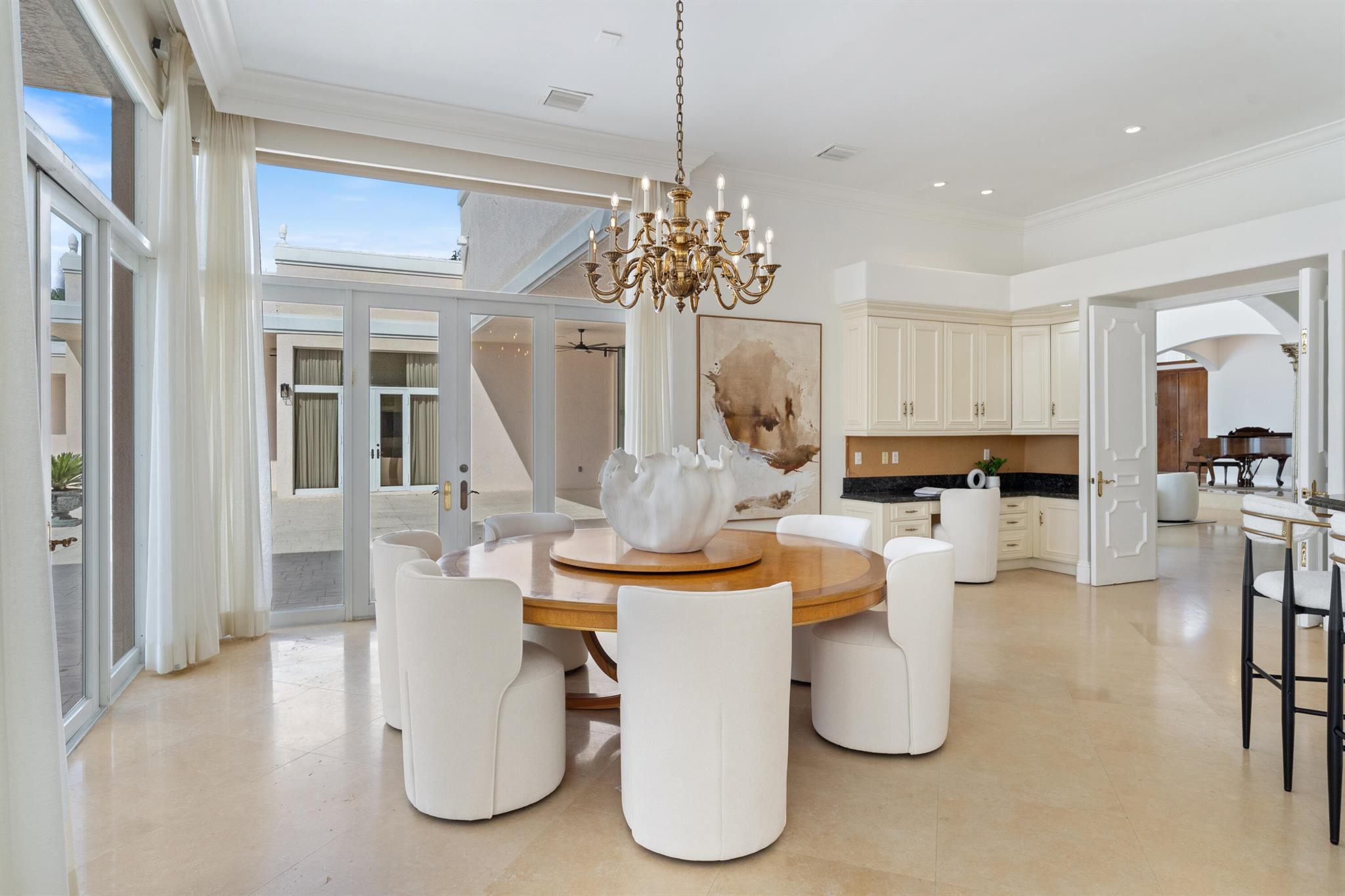 LONG LAKE ESTATES - Residential