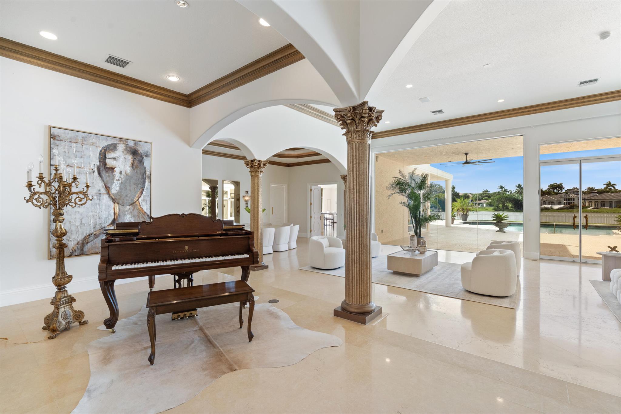 LONG LAKE ESTATES - Residential