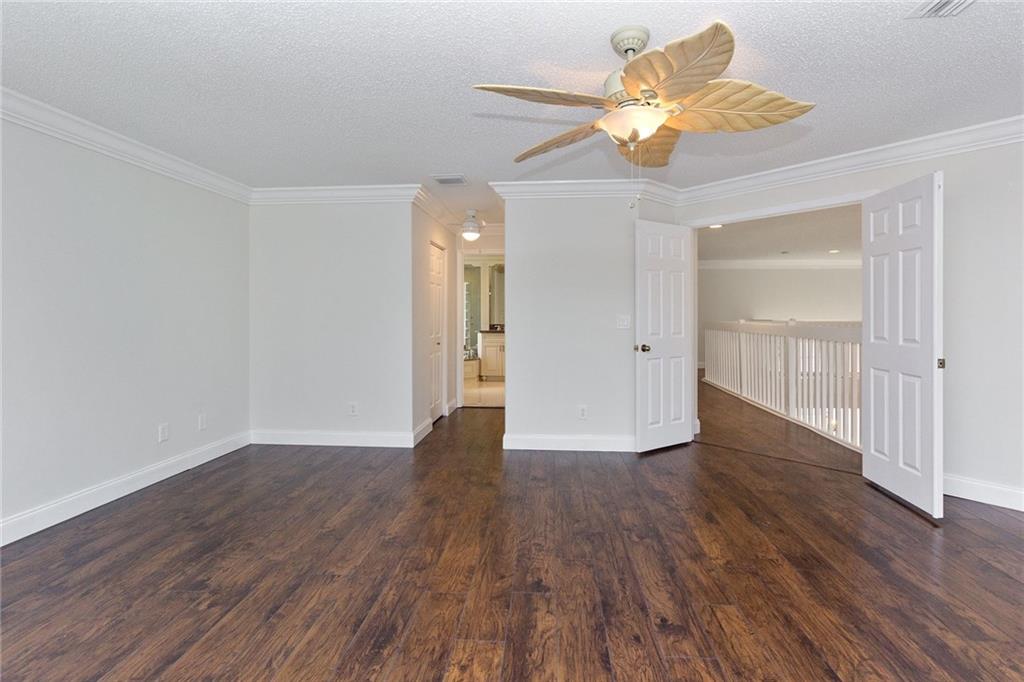 Countrys Point 119-29 B - Residential