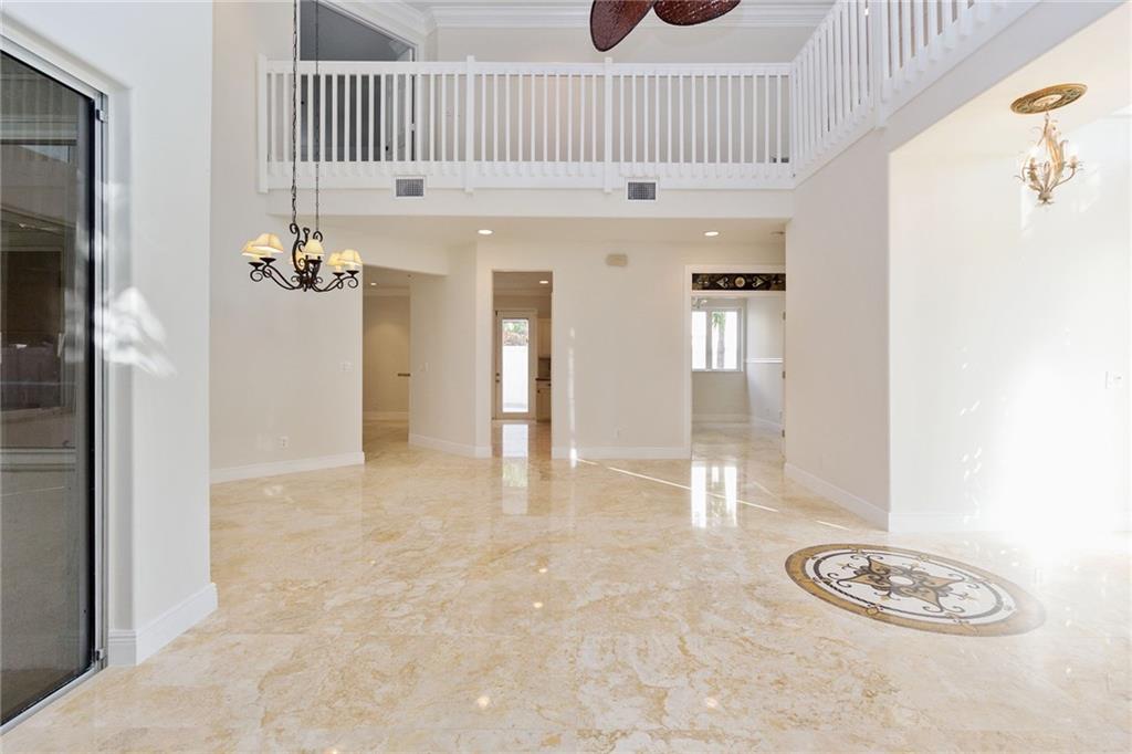Countrys Point 119-29 B - Residential