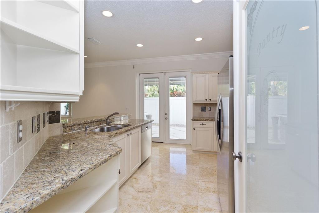 Countrys Point 119-29 B - Residential
