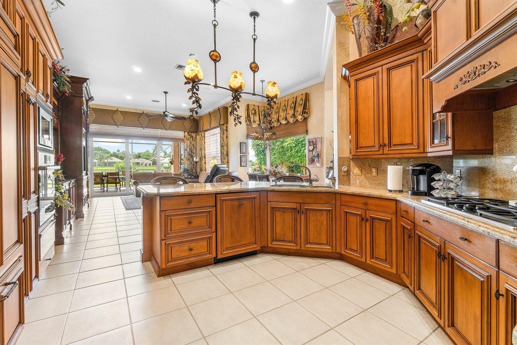 BALLENISLES - Residential