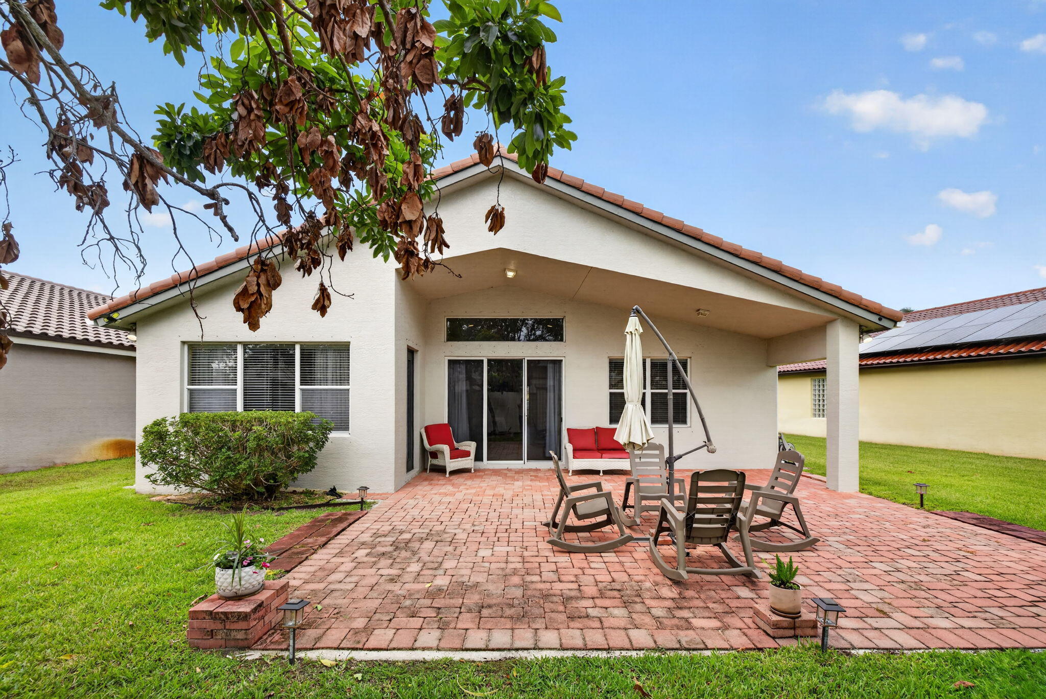 1708 SW Jamesport Drive