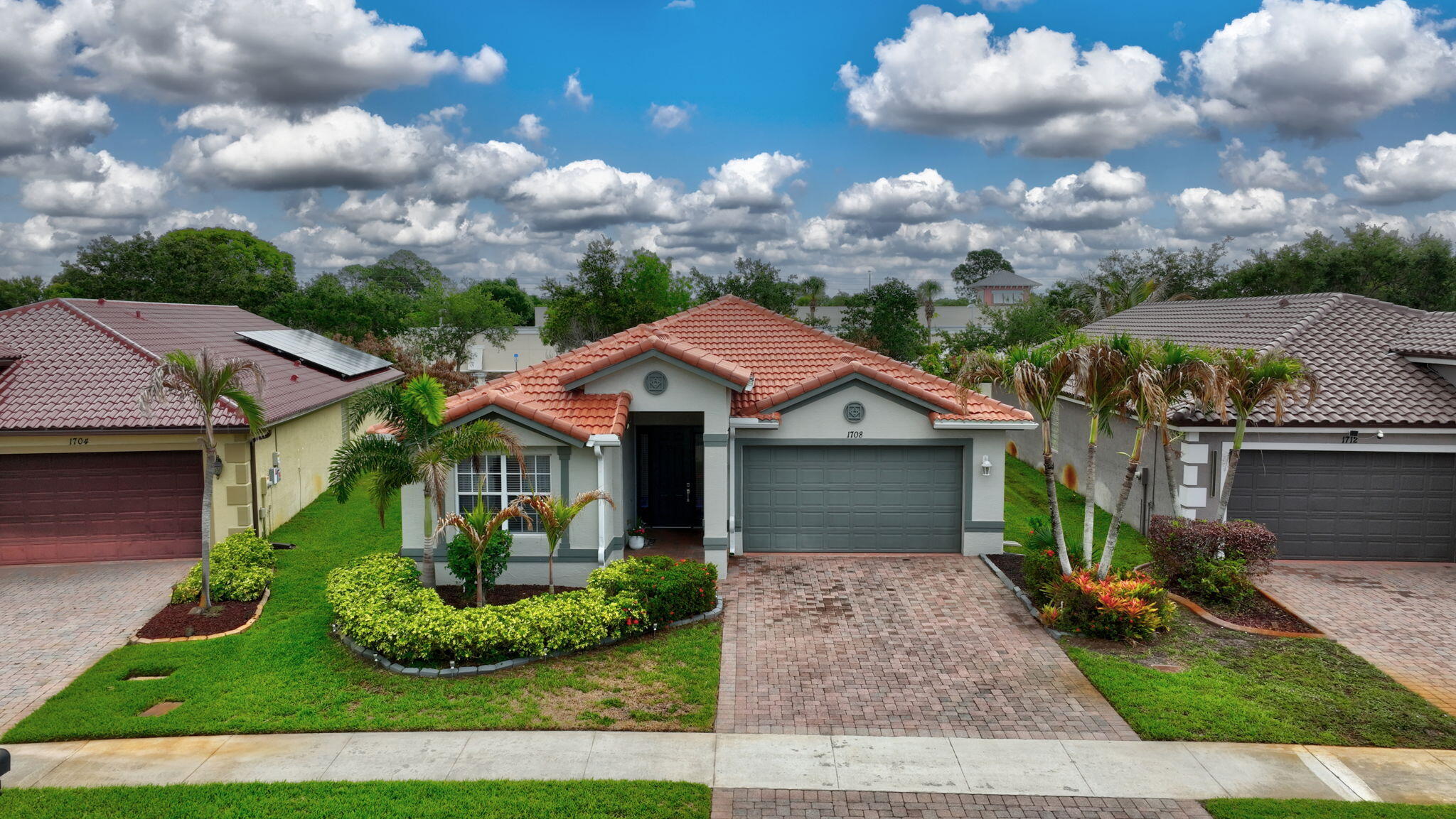SECOND REPLAT OF PORTOFINO ISLES - Residential