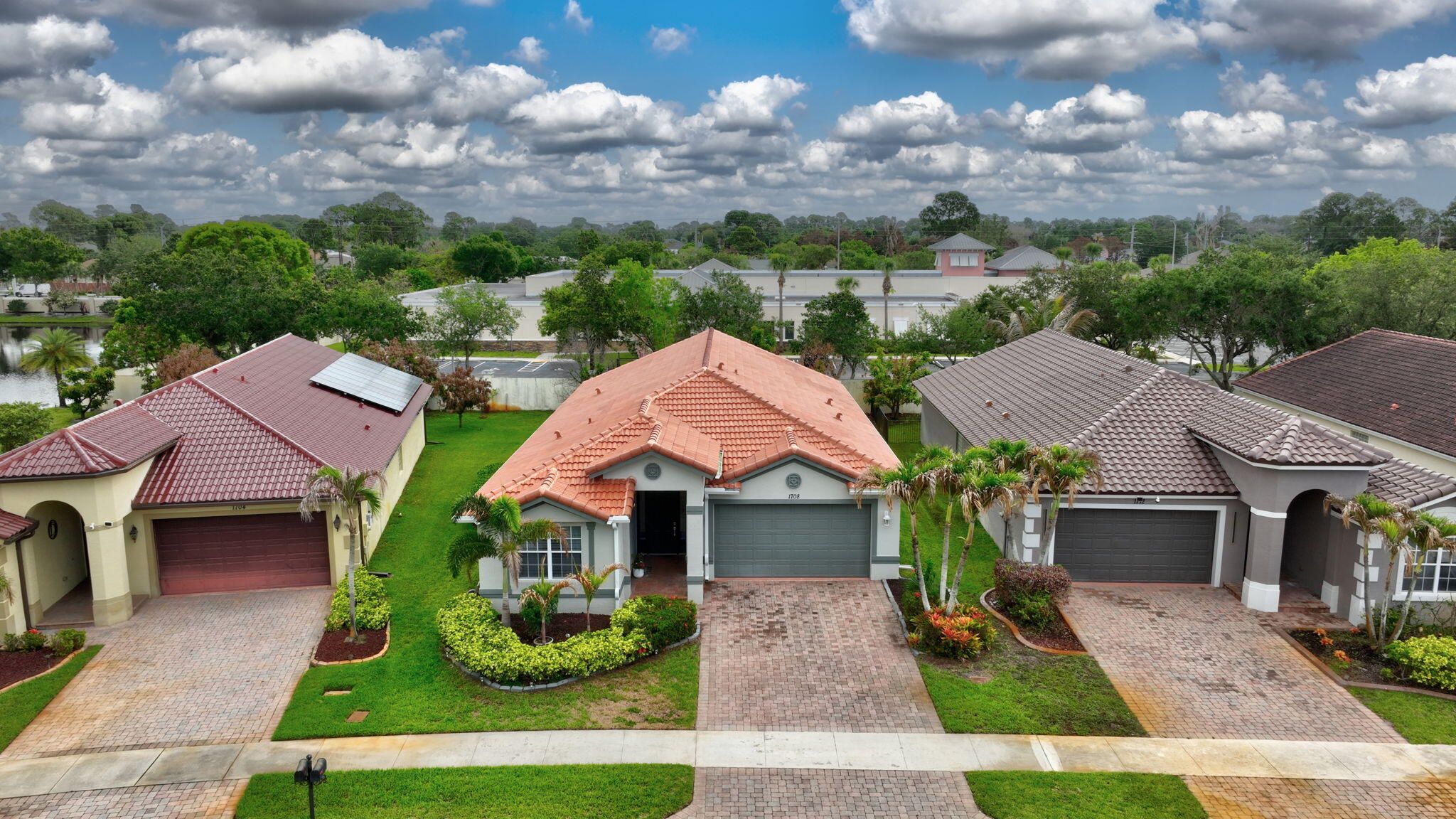 SECOND REPLAT OF PORTOFINO ISLES - Residential