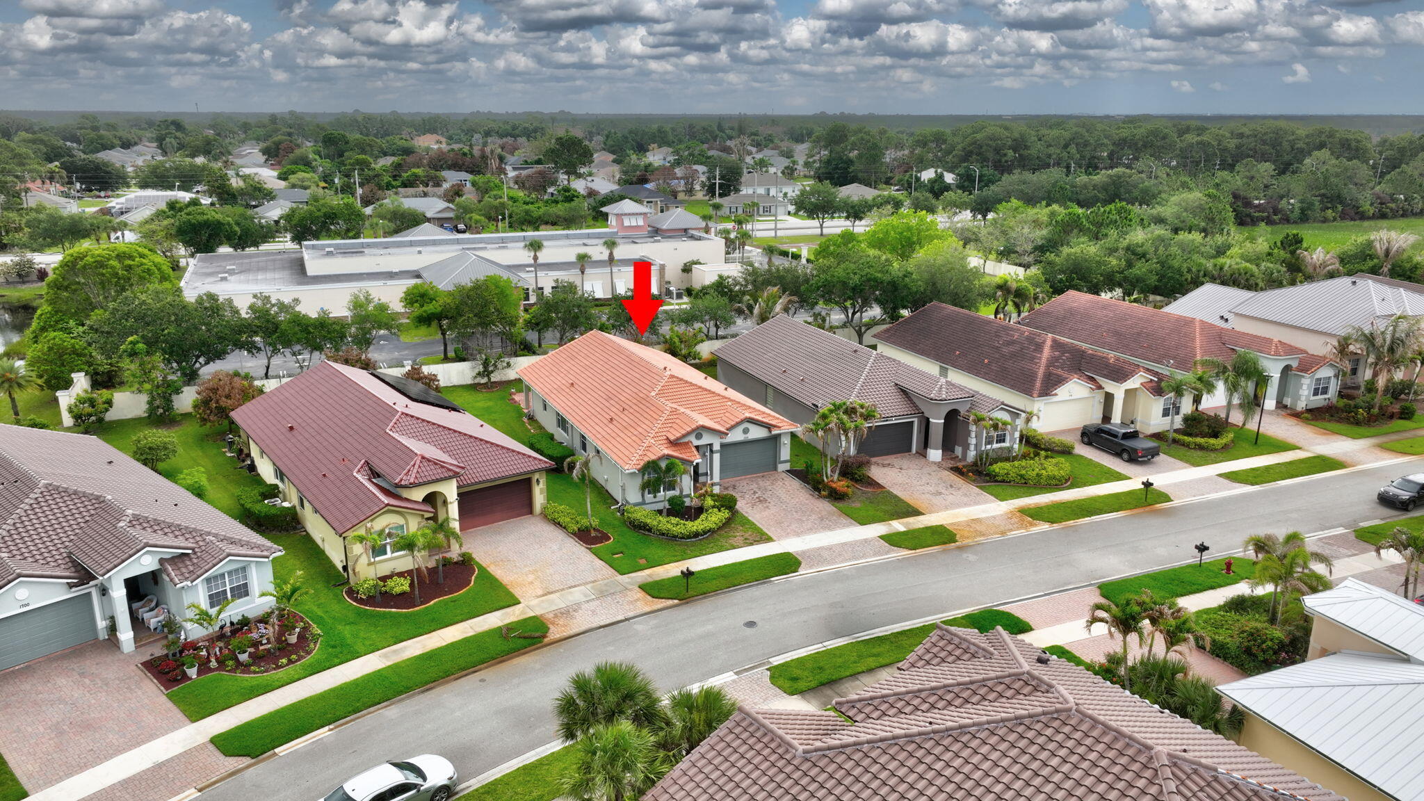 SECOND REPLAT OF PORTOFINO ISLES - Residential