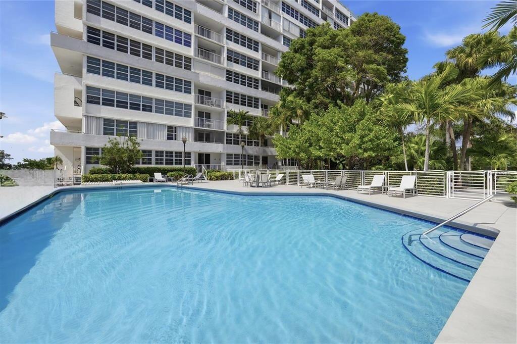 EAST POINT TOWERS CONDO - Residential