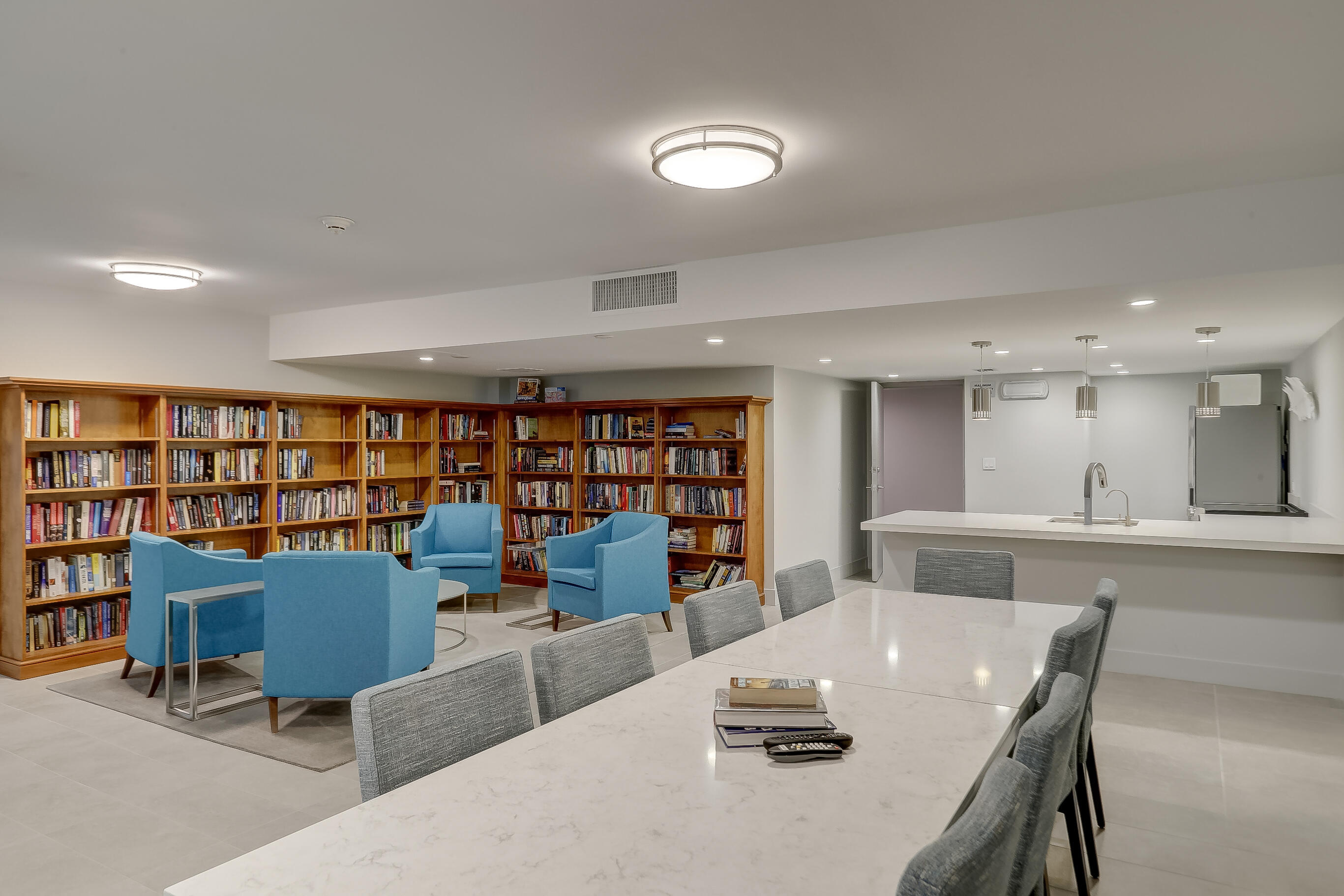 EAST POINT TOWERS CONDO - Residential