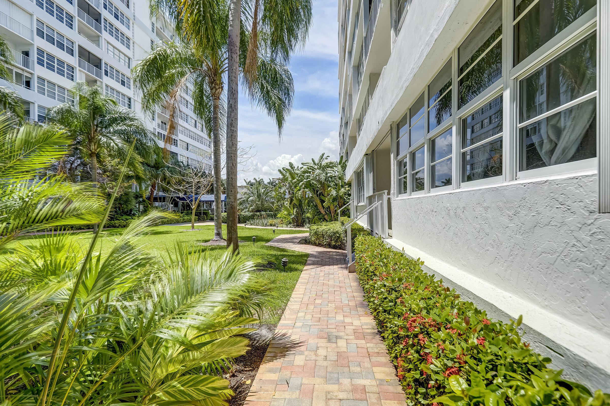 EAST POINT TOWERS CONDO - Residential