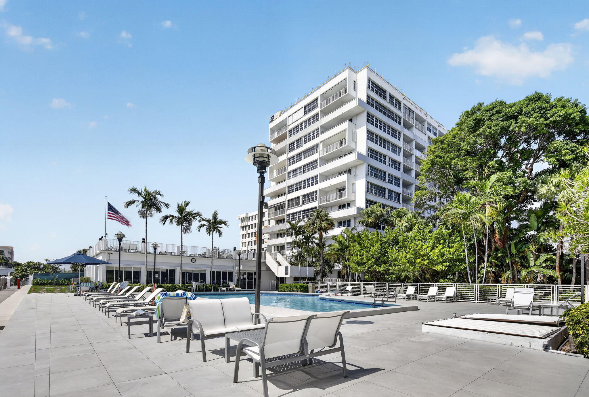 EAST POINT TOWERS CONDO - Residential