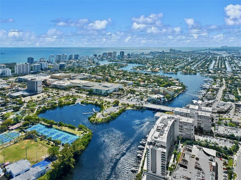 EAST POINT TOWERS CONDO - Residential
