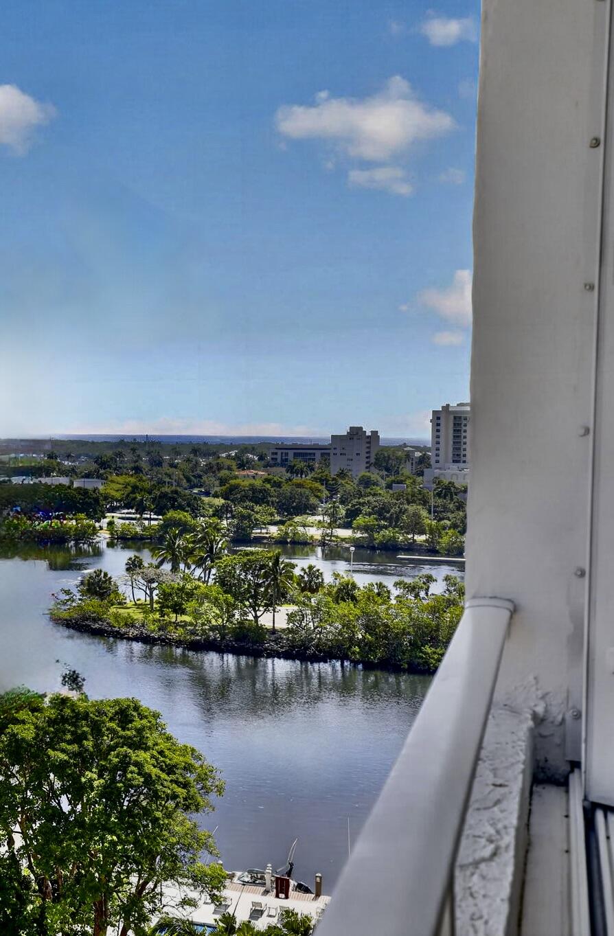 EAST POINT TOWERS CONDO - Residential