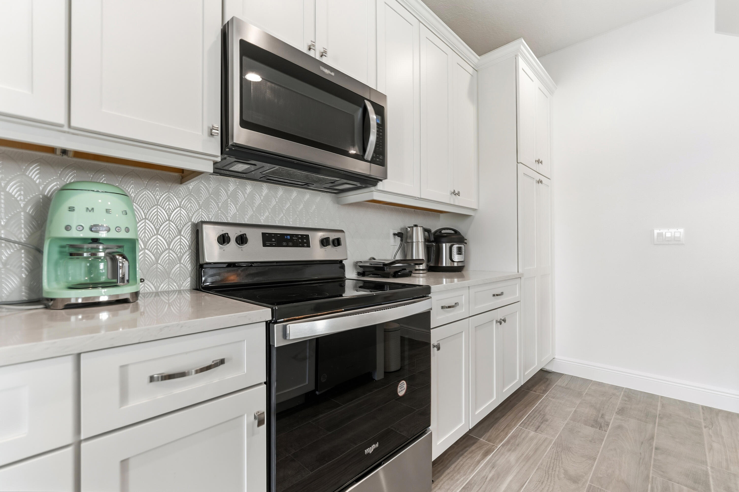 DEERFIELD CROSSING - Residential