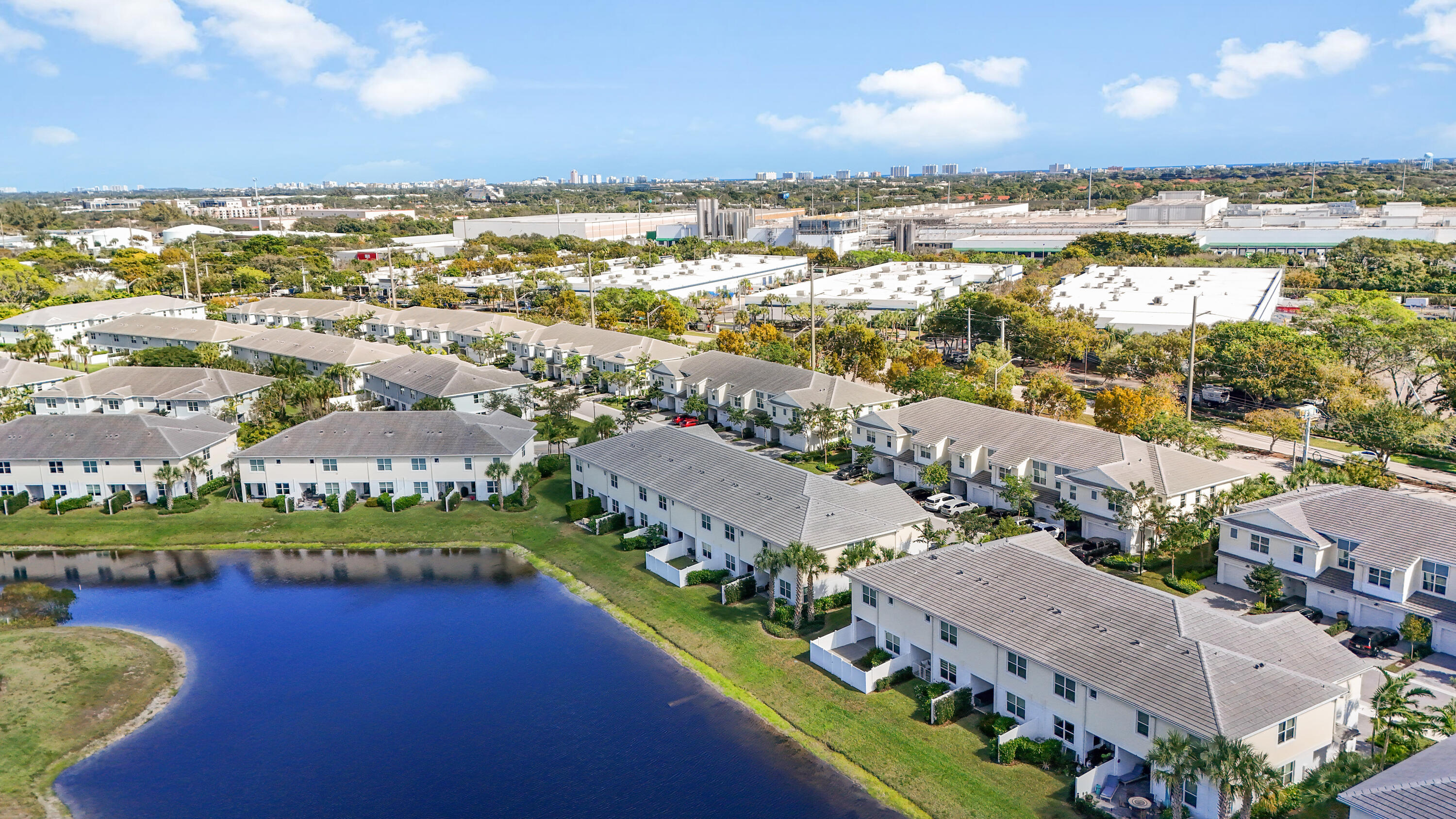 DEERFIELD CROSSING - Residential