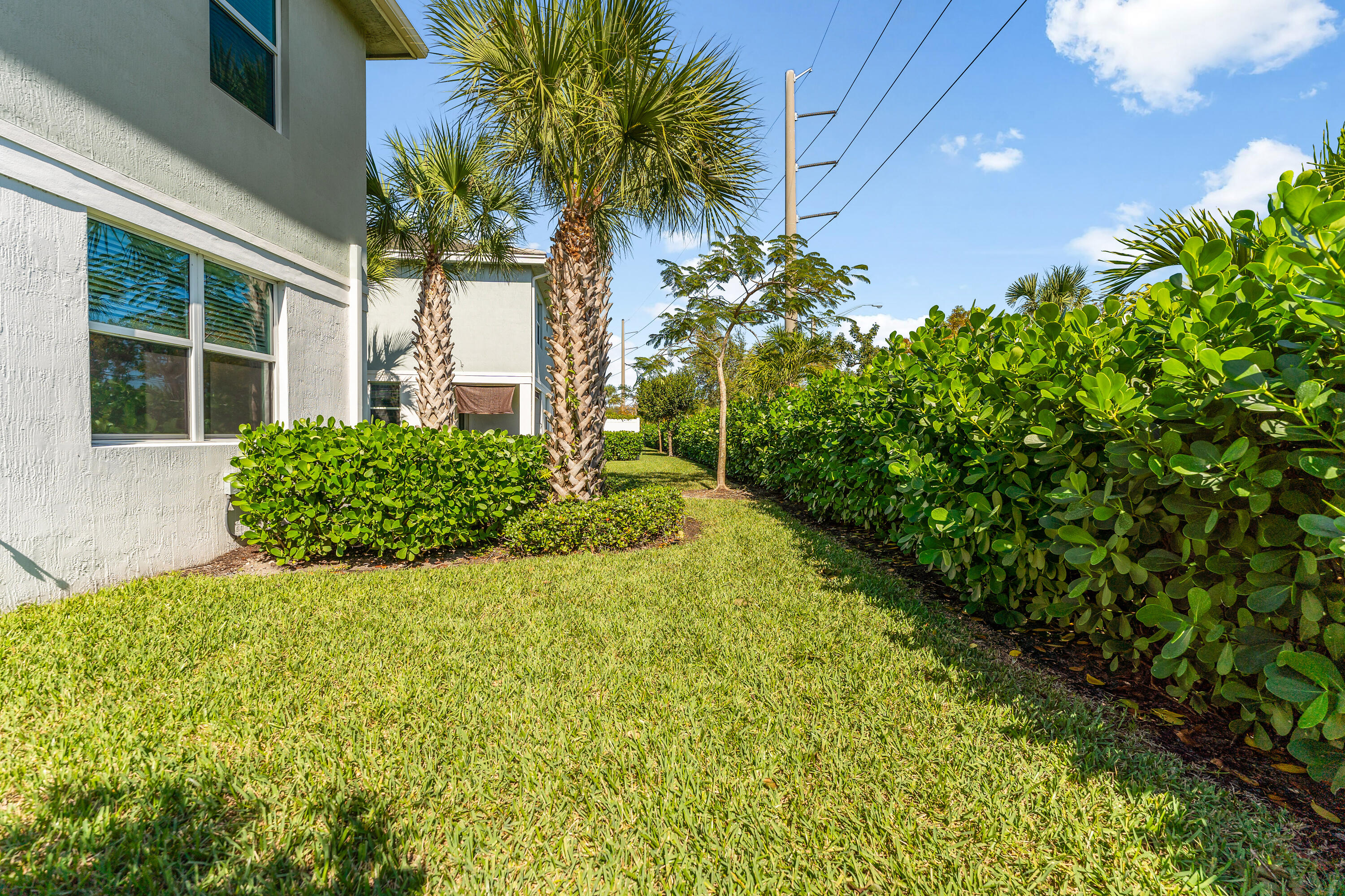 DEERFIELD CROSSING - Residential