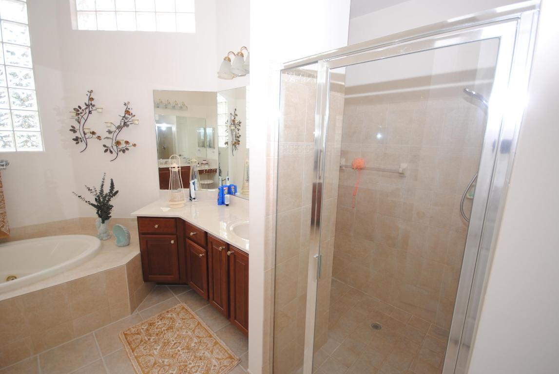 FLORIDA CLUB - Residential