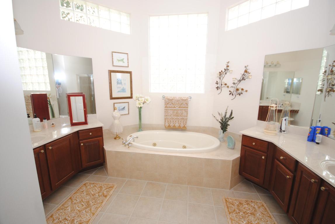 FLORIDA CLUB - Residential