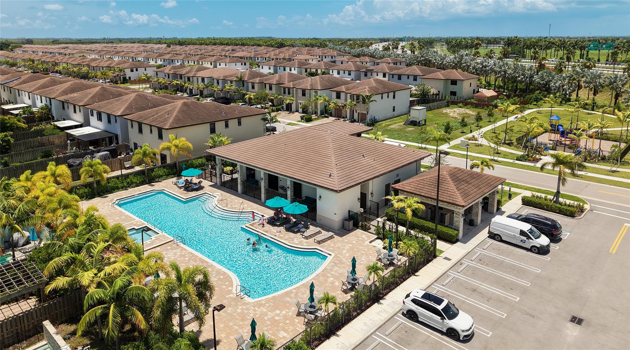 ALLAPATTAH GDNS - Residential