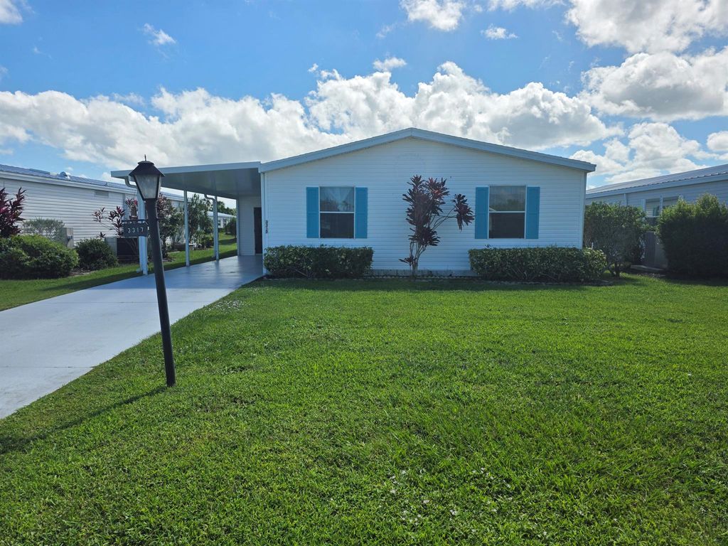 Photo of 3317 Ironwood Avenue, Port Saint Lucie, FL 34952 (MLS # R11132295)