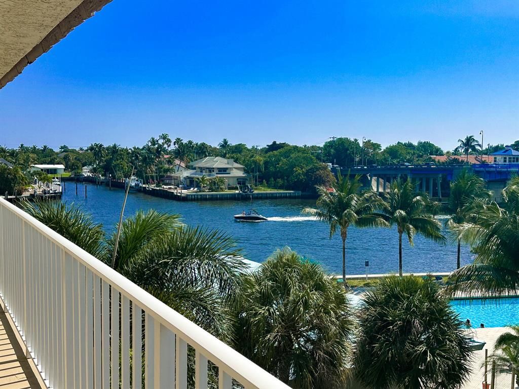 Photo of 646 Snug Harbor Drive #H406, Boynton Beach, FL 33435 (MLS # R10870150)