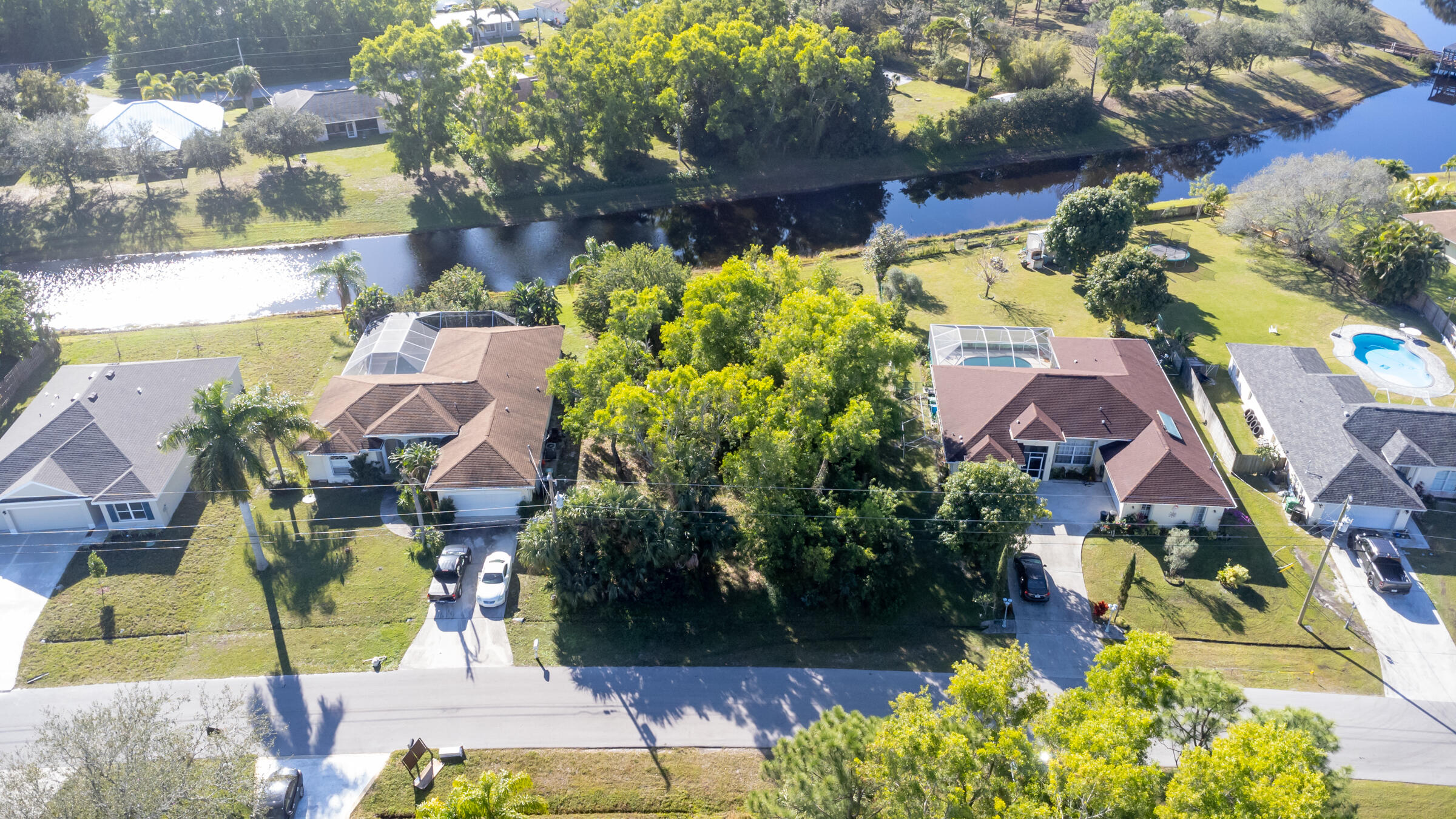 PORT ST LUCIE-SECTION 40- BLK 2833 LOT 43 (MAP 45/ - Land