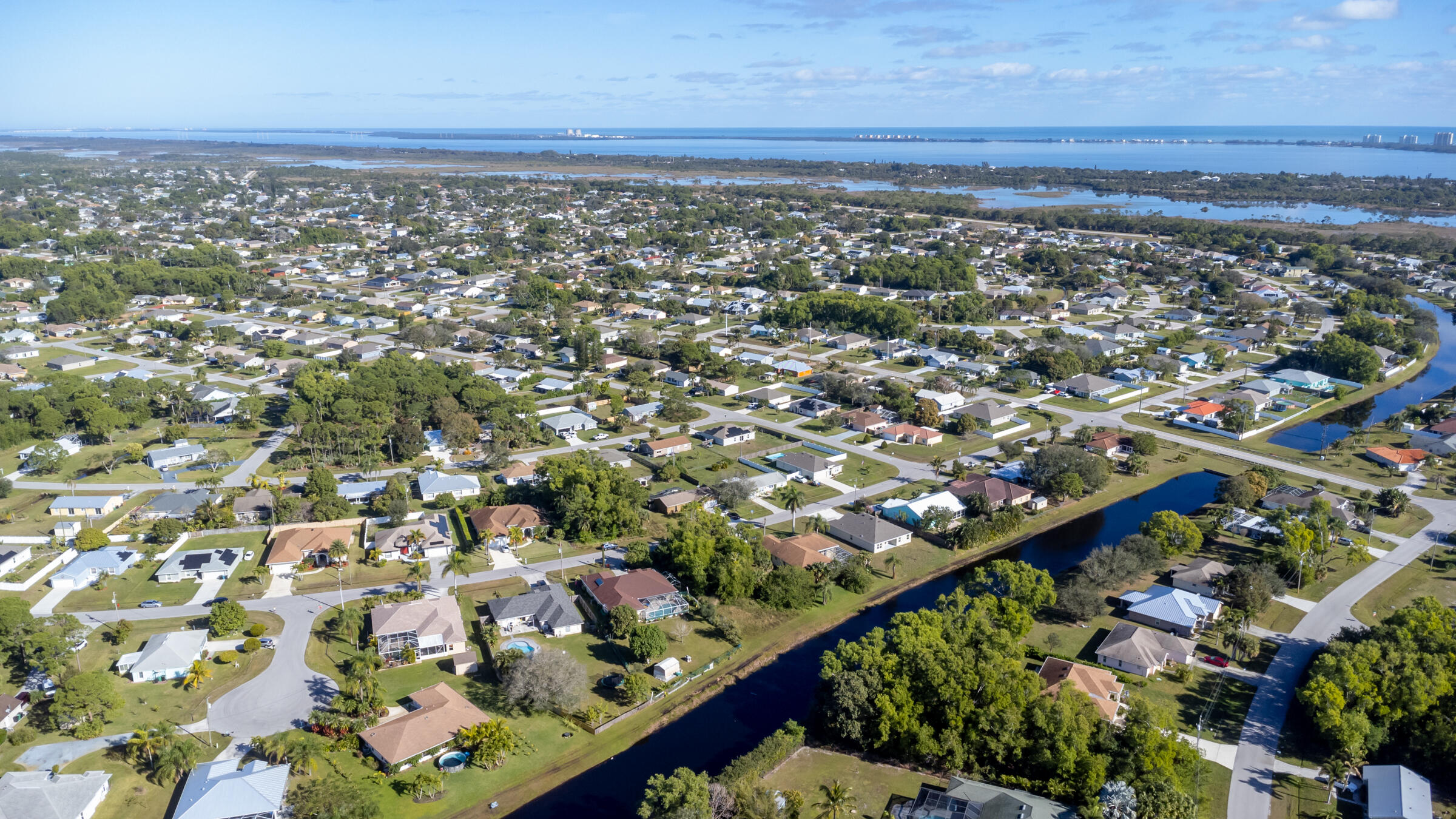 PORT ST LUCIE-SECTION 40- BLK 2833 LOT 43 (MAP 45/ - Land