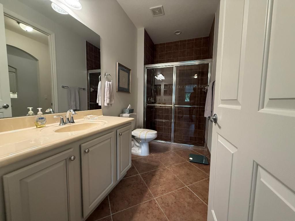 Photo of 6525 Oxford Circle #103, Vero Beach, FL 32966 (MLS # R11155716)