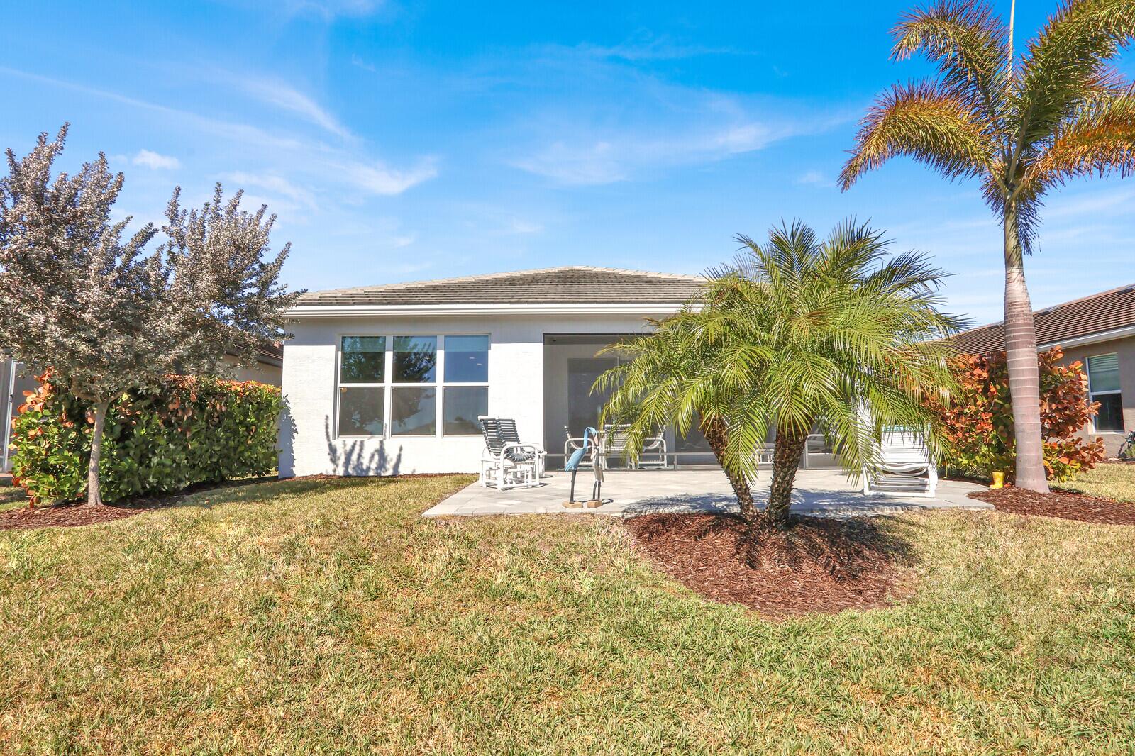 Valencia Grove at Riverland - Residential