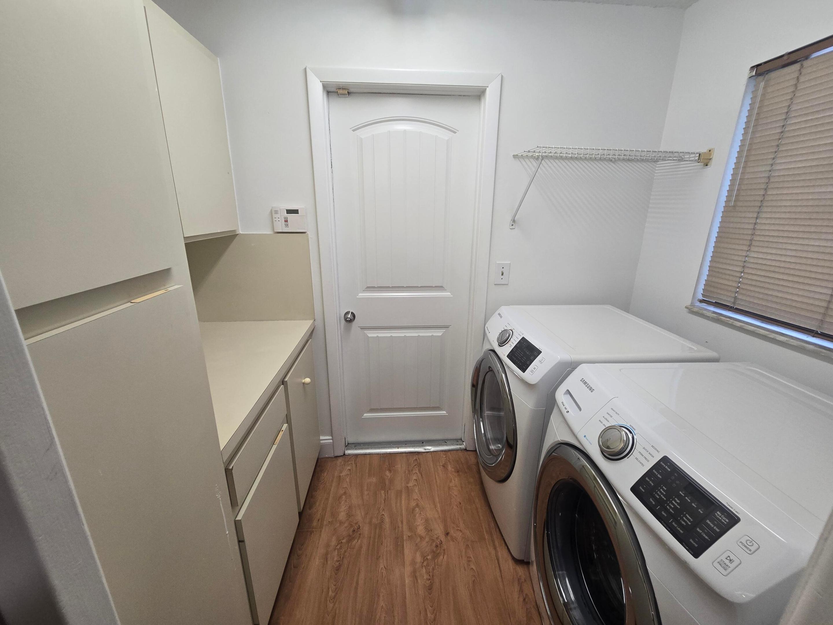 NOB HILL ESTATES 2ND SEC - Residential