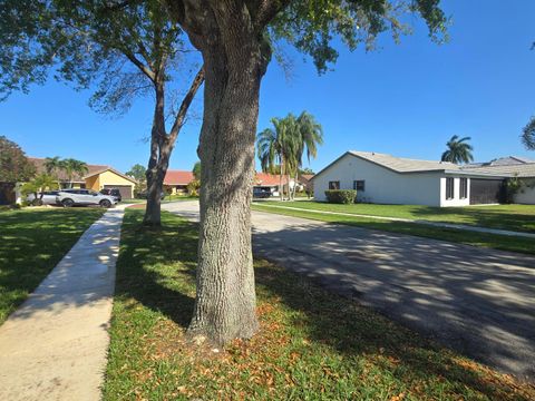 Tiny photo for 10207 NW 7th Court, Plantation, FL 33324 (MLS # B26001299)
