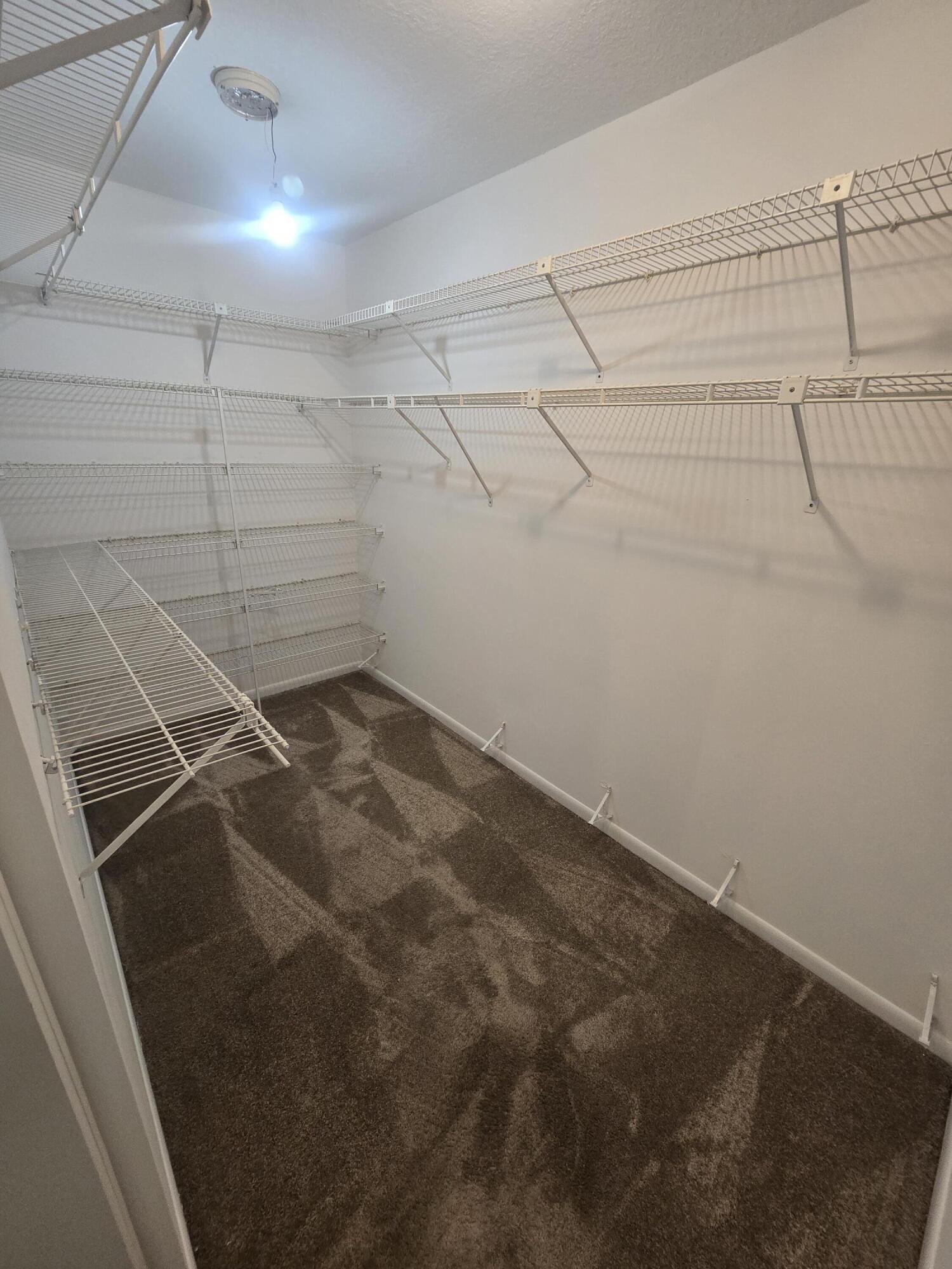 NOB HILL ESTATES 2ND SEC - Residential