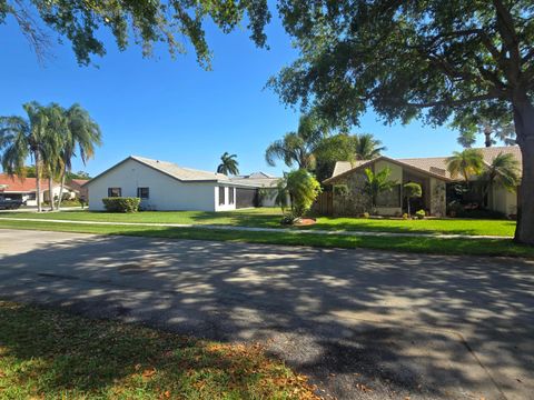 Tiny photo for 10207 NW 7th Court, Plantation, FL 33324 (MLS # B26001299)