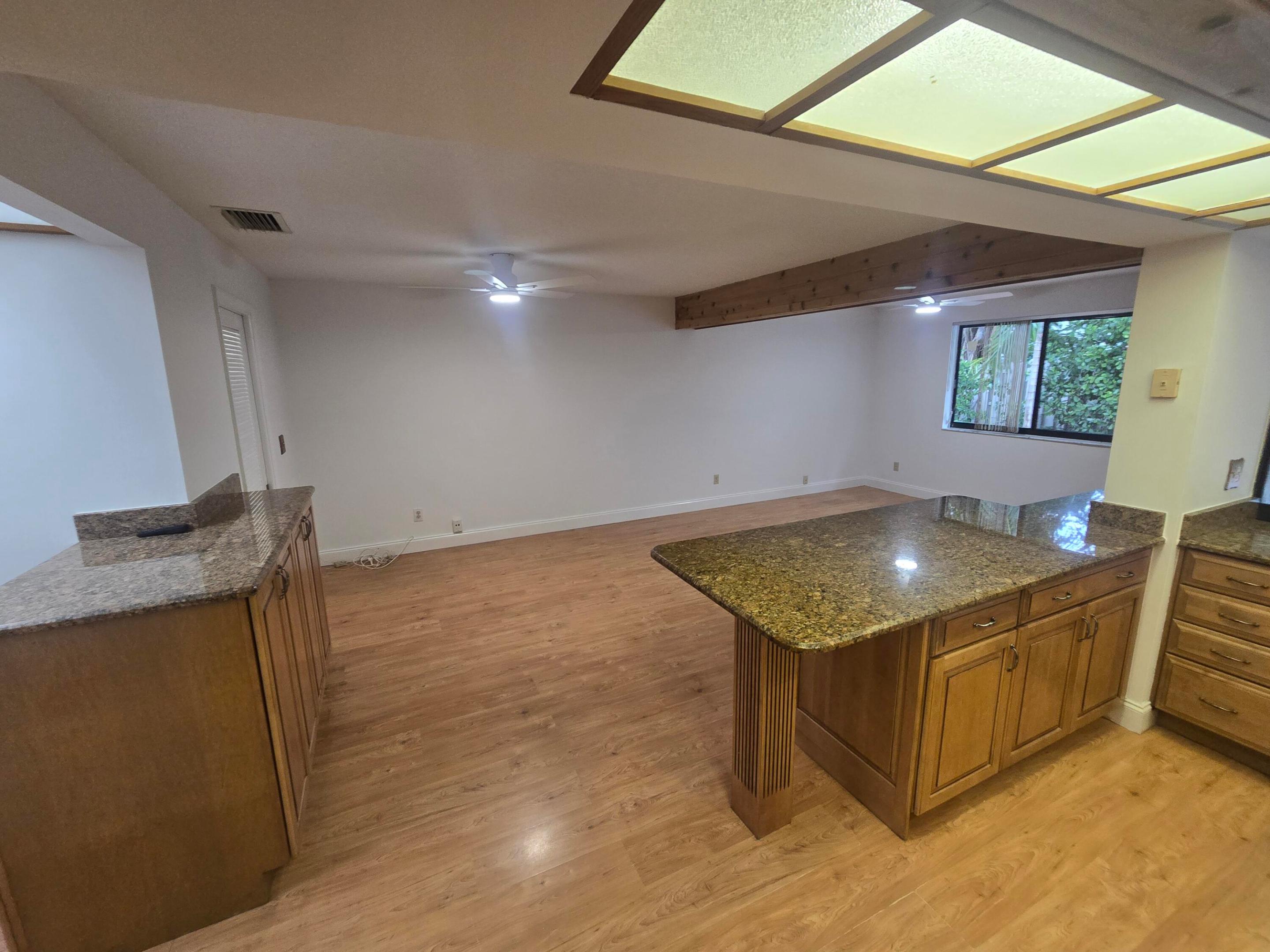 NOB HILL ESTATES 2ND SEC - Residential