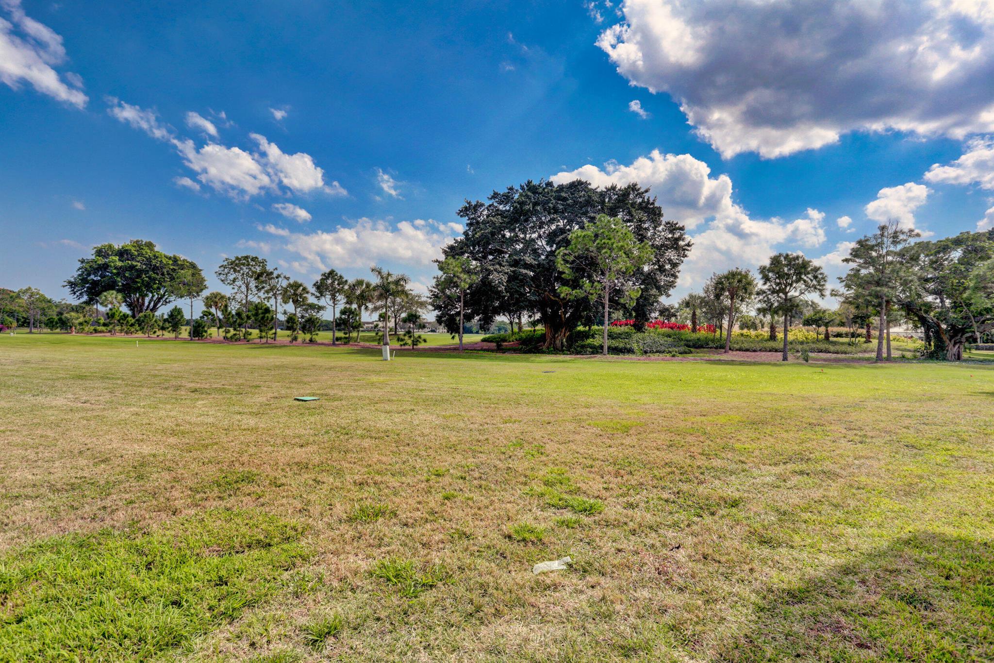 WOODLAND LAKES - Residential Lease