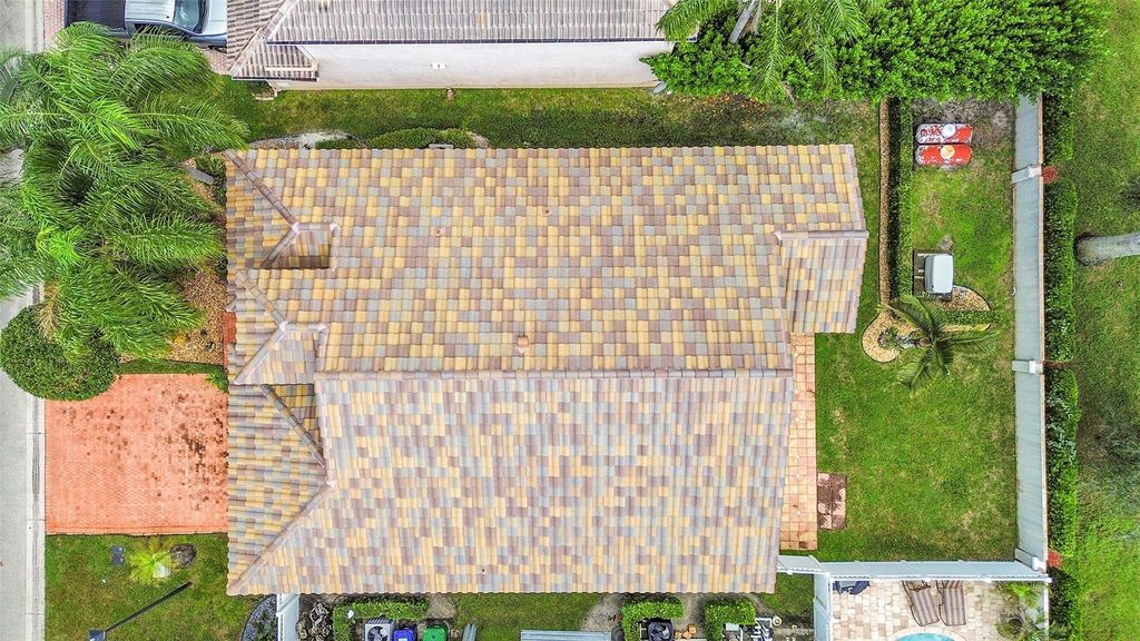 Photo of 8540 NW 46th Dr, Coral Springs, FL 33067 (MLS # F10529401)