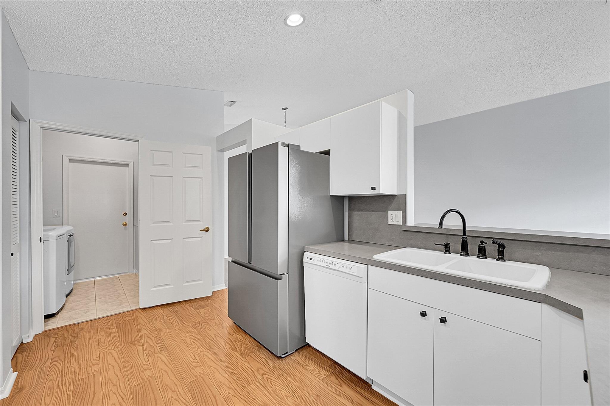Pine Ridge South 133-16 B - Residential